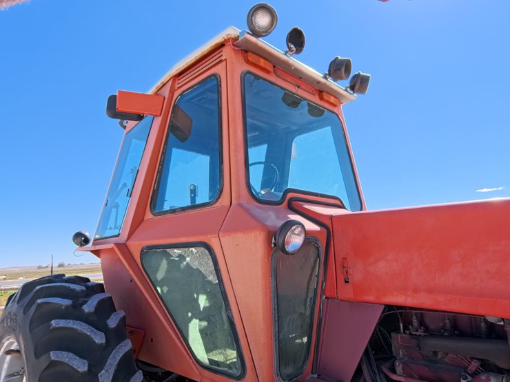 #1026-•-allis-chalmers-7000-tractor-image-67