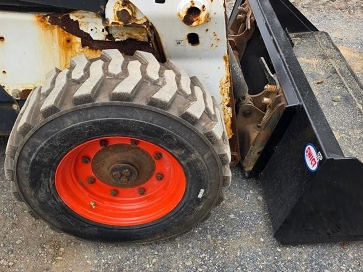 2014-bobcat-s770-image-8