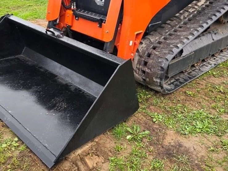 2017-kubota-svl95-2s-image-6