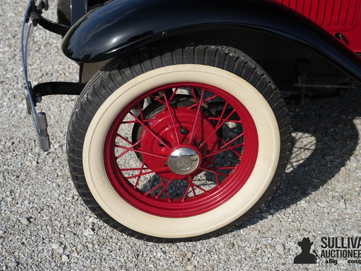 run-#52---1931-ford-model-a-sedan-image-15