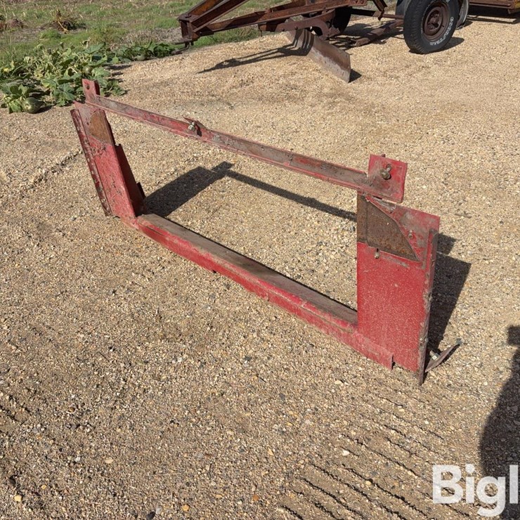 Case IH Combine Head Adapter Plate