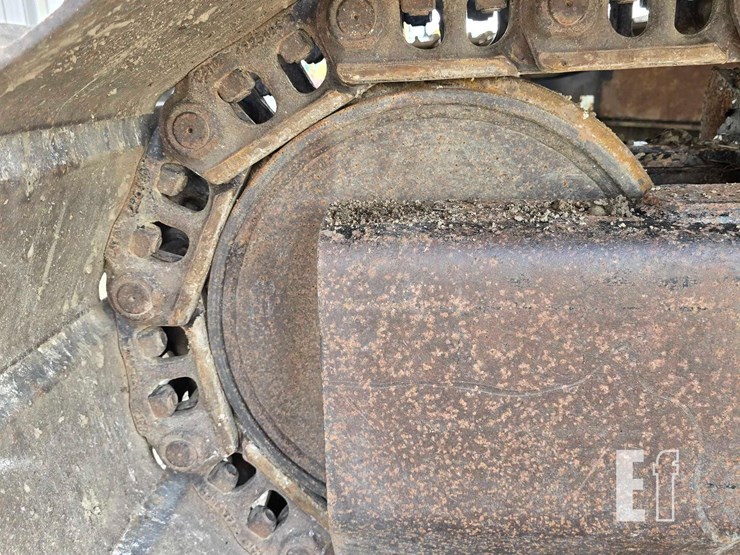2018-caterpillar-320gc-image-27