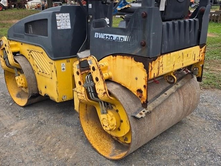 2012-bomag-bw120ad-4-image-16