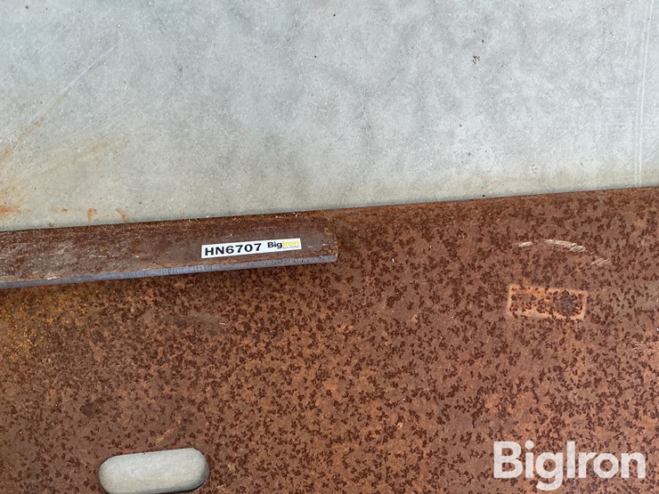 skid-steer-plate-image-11