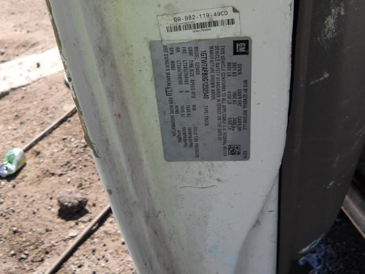 2016-utility-van-image-28