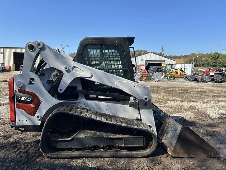 2023-bobcat-t650-skid-steer-loader-image-6