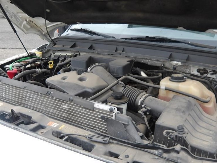2011-ford-f350-image-7