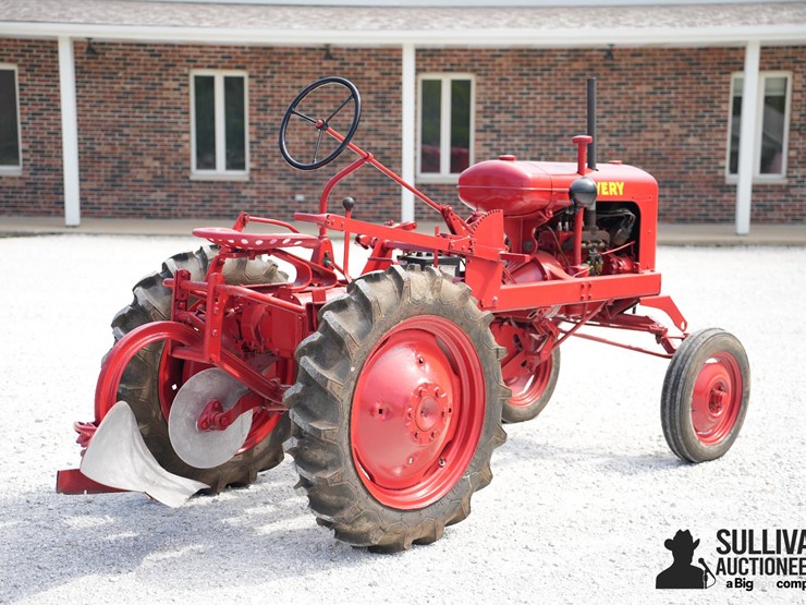 run-#119---1948-avery-v-2wd-tractor-image-7