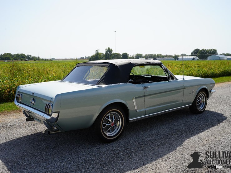 run-#65---1965-ford-mustang-convertible-image-5