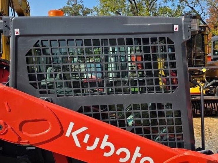 2023-kubota-svl75-3-image-13