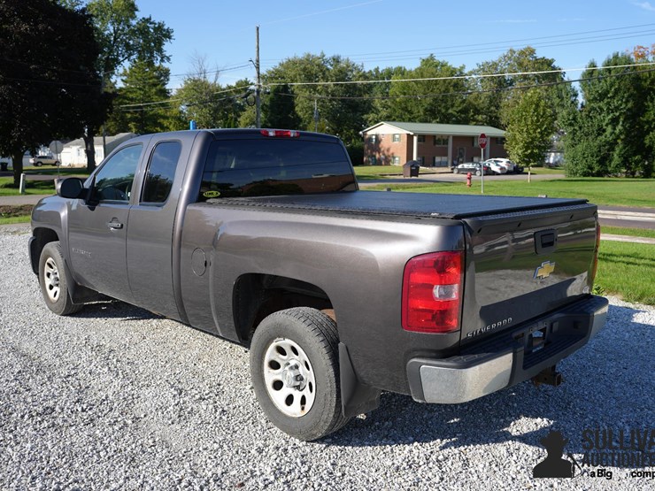 run-#6---2011-chevrolet-silverado-extended-cab-2wd-pickup-image-7