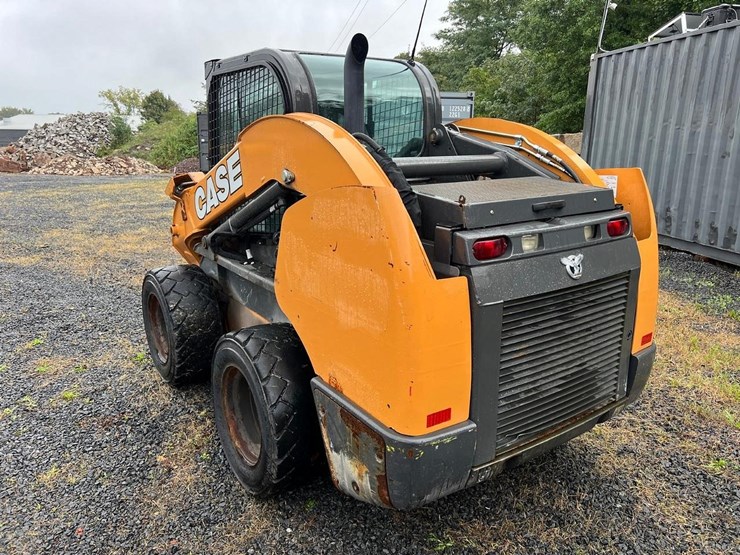 2019-case-sv280-skid-steer-loader-image-4
