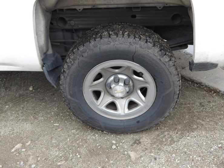 2018-chevrolet-silverado-1500-image-5