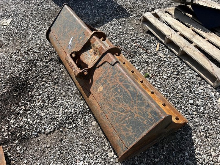 bobcat-60”-ditching-excavator-bucket-image-3