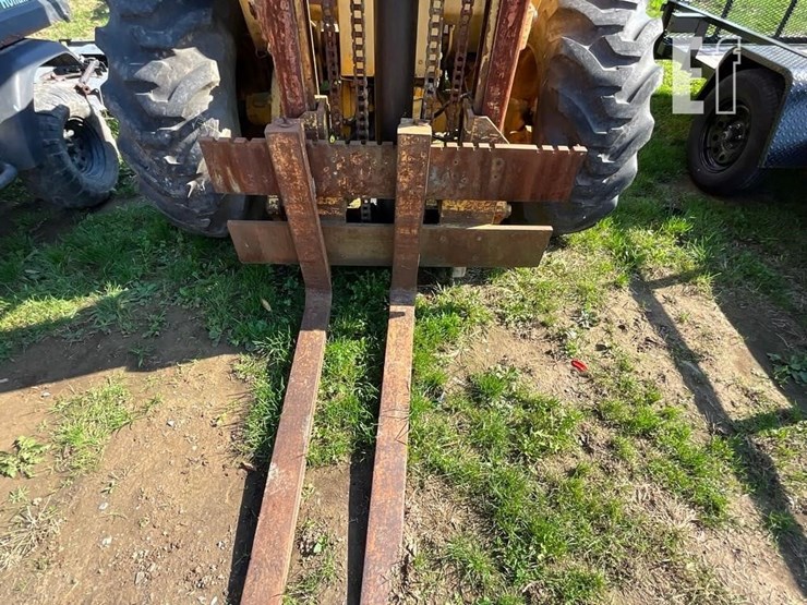 deere-380d-image-7