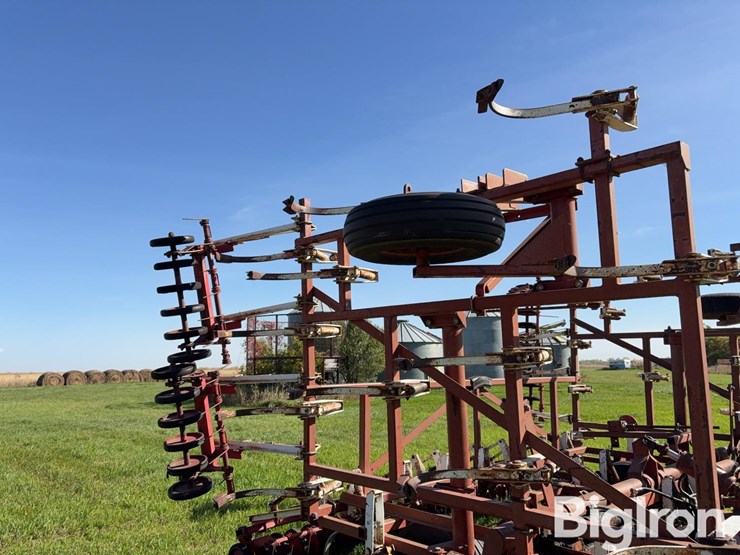 wil-rich-27’-field-cultivator-image-20