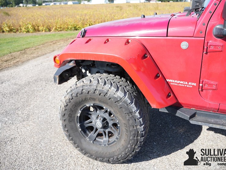 run-#40---2007-jeep-wrangler-unlimited-4x4-image-13