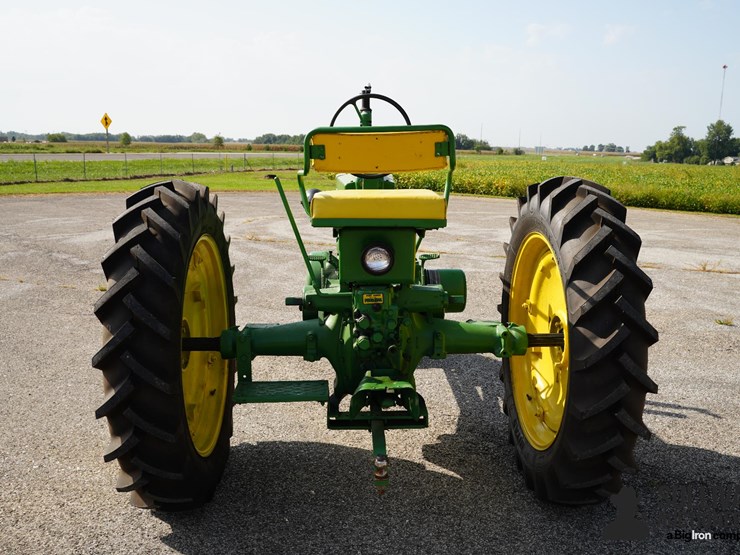 run-#117---john-deere-b-tractor-image-6