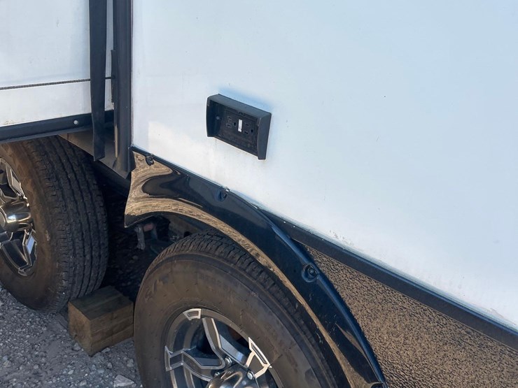 2020-heartland-40ft-t/a-ball-hitch-tow-behind-camper-image-34