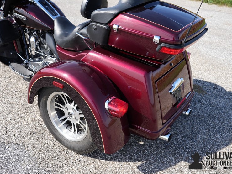 run-#102---2015-harley-davidson-trike-image-20