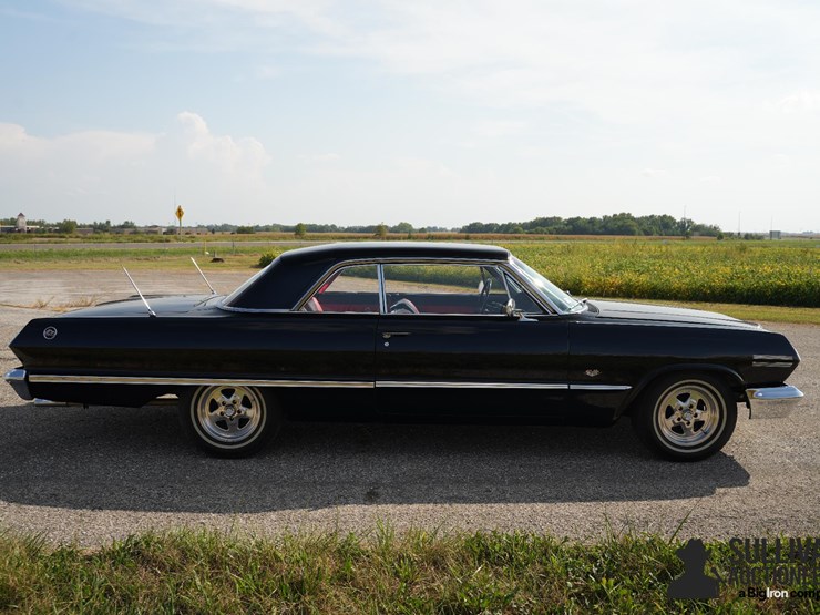 run-#64---1963-chevrolet-impala-ss-image-4