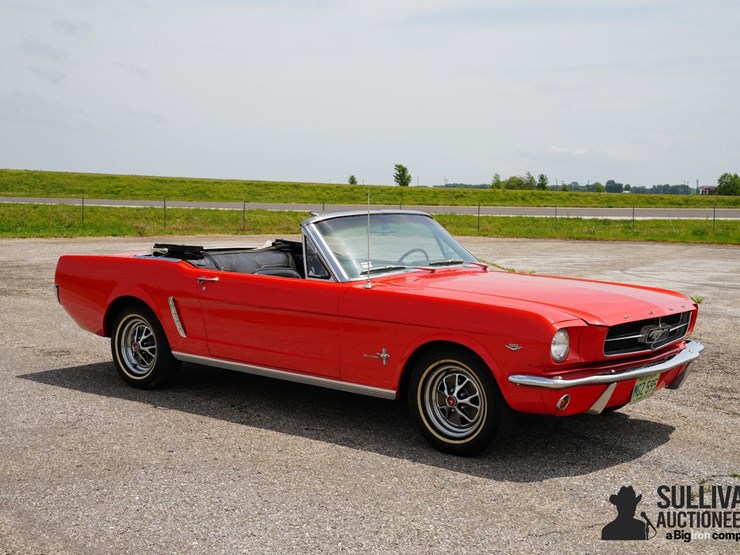 run-#51---1965-ford-mustang-convertible-image-3