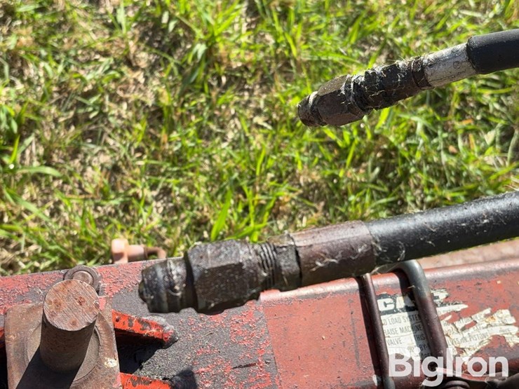 wil-rich-27’-field-cultivator-image-13