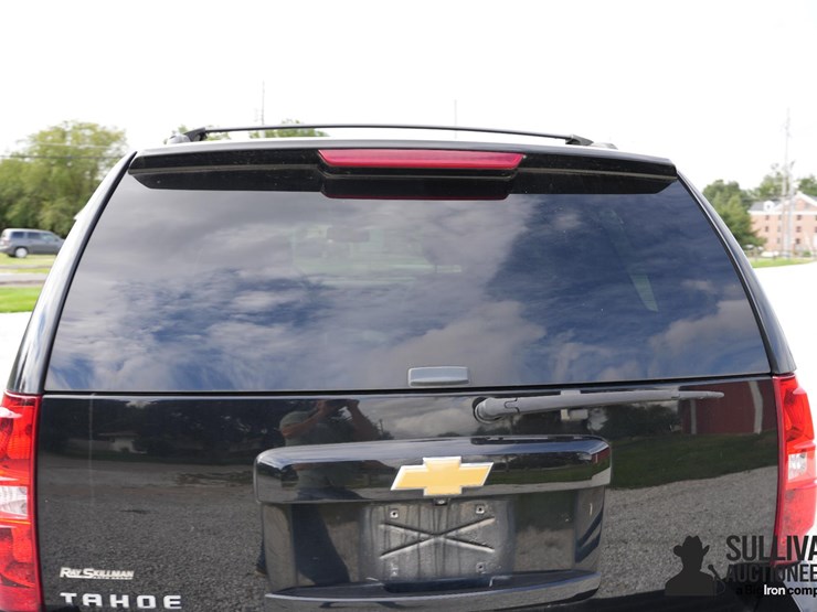 run-#43---2013-chevrolet-tahoe-k1500-4x4-suv-image-20
