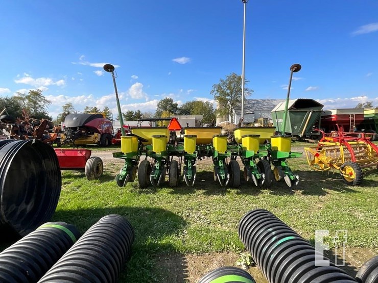 1996-john-deere-7200-image-10
