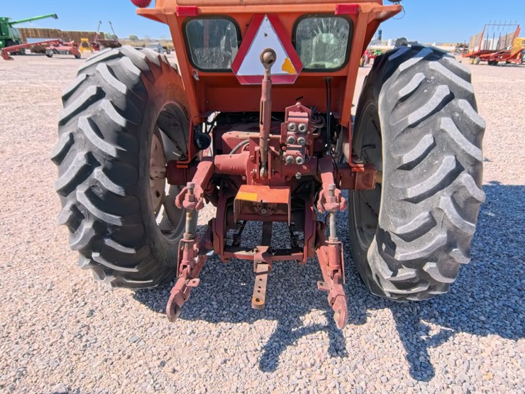 #1026-•-allis-chalmers-7000-tractor-image-46