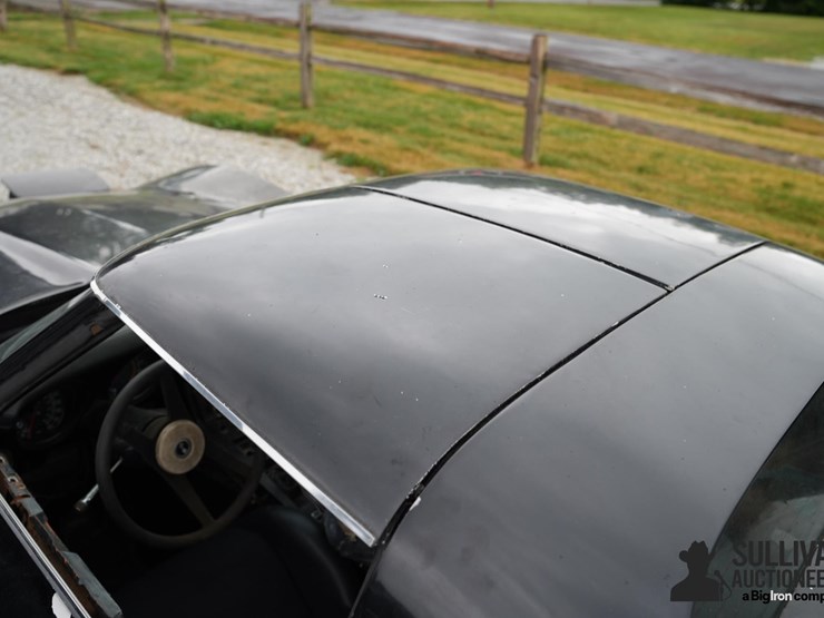run-#129---1977-chevrolet-corvette-coupe-image-19