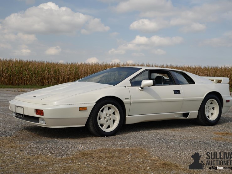 run-#83---1988-lotus-esprit-turbo-image-1