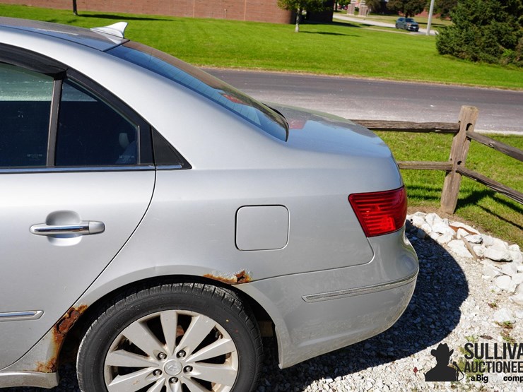 run-#174---2009-hyundai-sonata-sedan-image-16