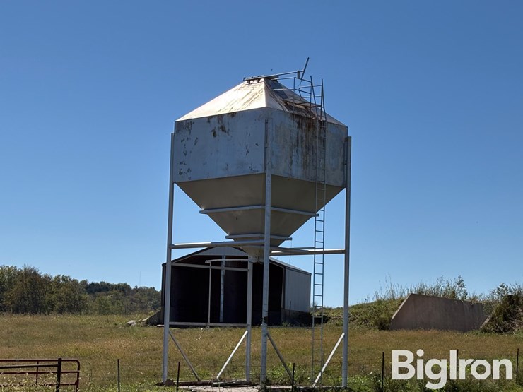 overhead-feed-bin-image-10