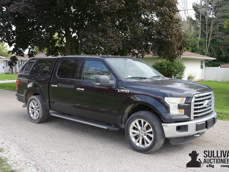 run-#44---2016-ford-f150-xlt-crew-cab-4x4-pickup-image-3