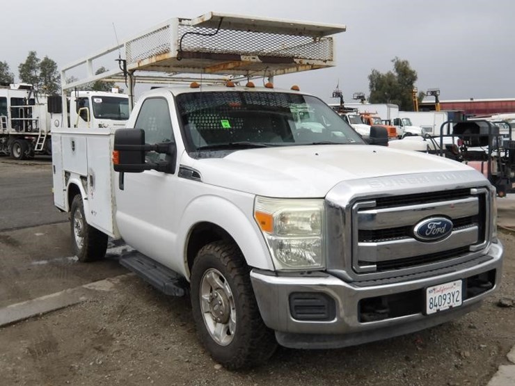 2011-ford-f350-image-2