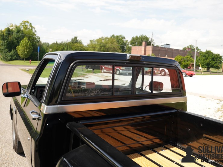 run-#138---1984-gmc-sierra-c1500-stepside-pickup-image-18
