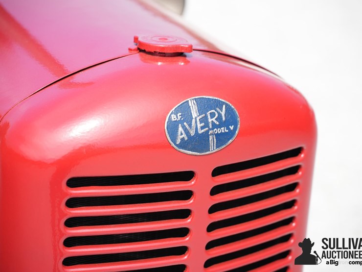 run-#119---1948-avery-v-2wd-tractor-image-12