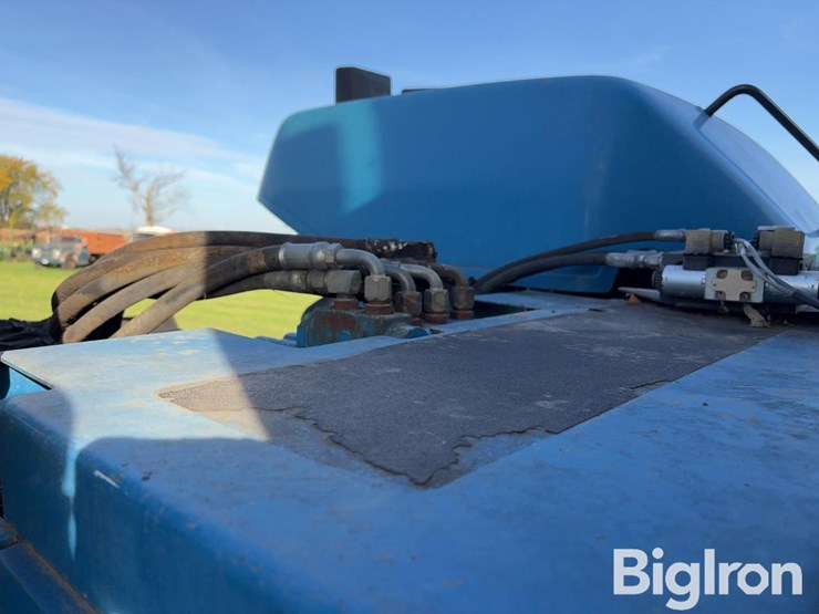 ford-versatile-9280-4wd-tractor-image-20