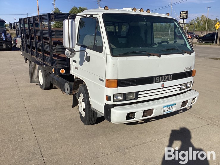 1995-isuzu-npr-s/a-flatbed-truck-image-3