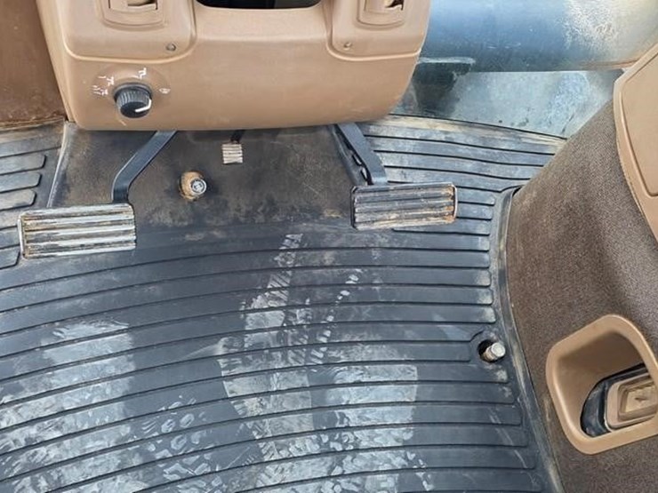 2003-john-deere-9420-image-73