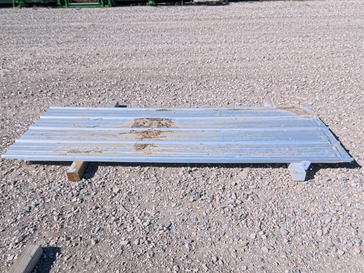 #2023-•-3'-x-9'-unused-metal-galvanized-panels-(14-count)-image-4