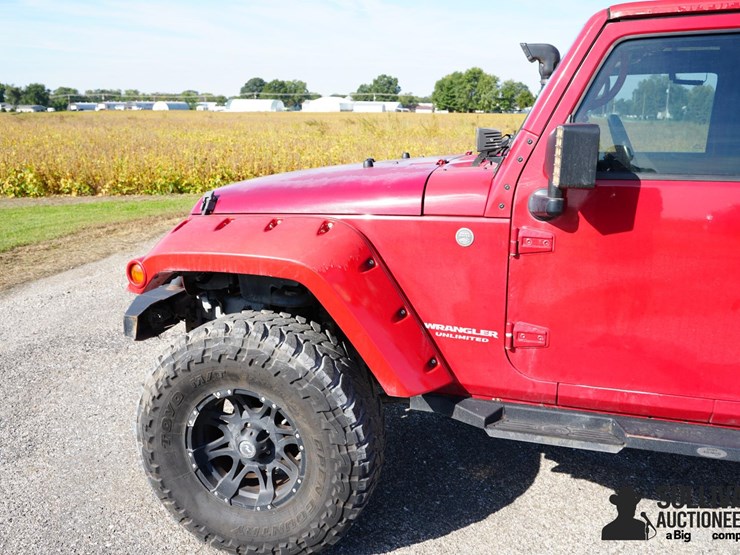 run-#40---2007-jeep-wrangler-unlimited-4x4-image-15