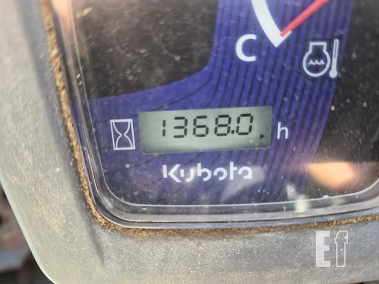 kubota-ssv65-image-16