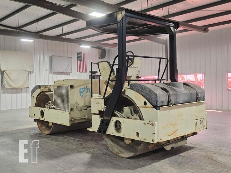 ingersoll-rand-tandem-vibratory-asphalt-compactor-3613-image-4