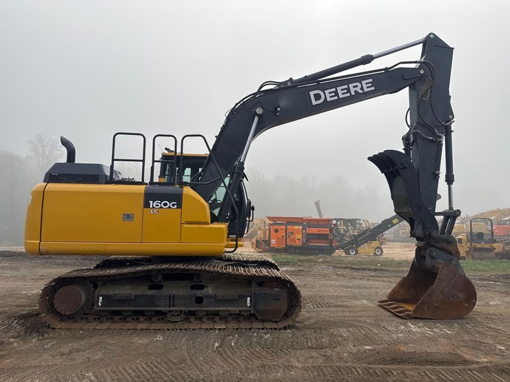 2019-deere-160g-lc-image-8