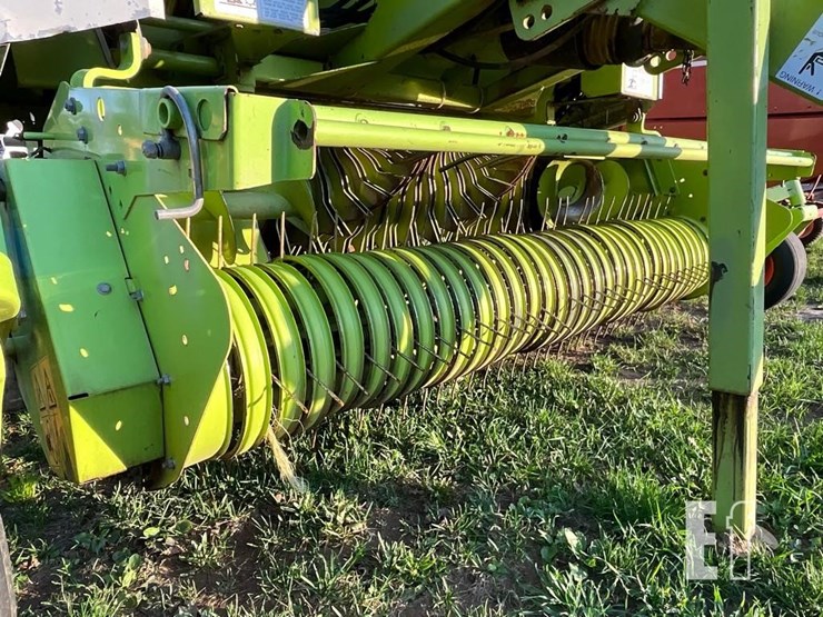 claas-rollant-250rc-image-9