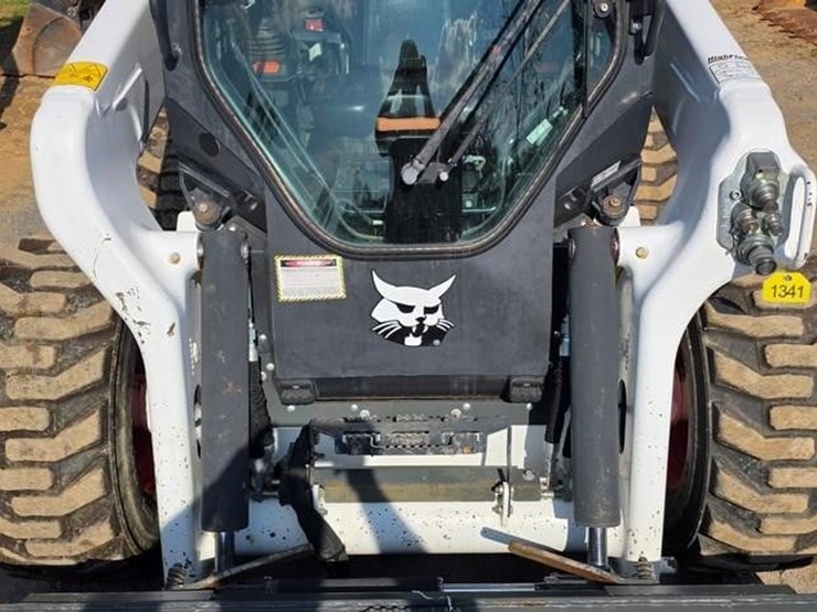 2020-bobcat-s76-image-36