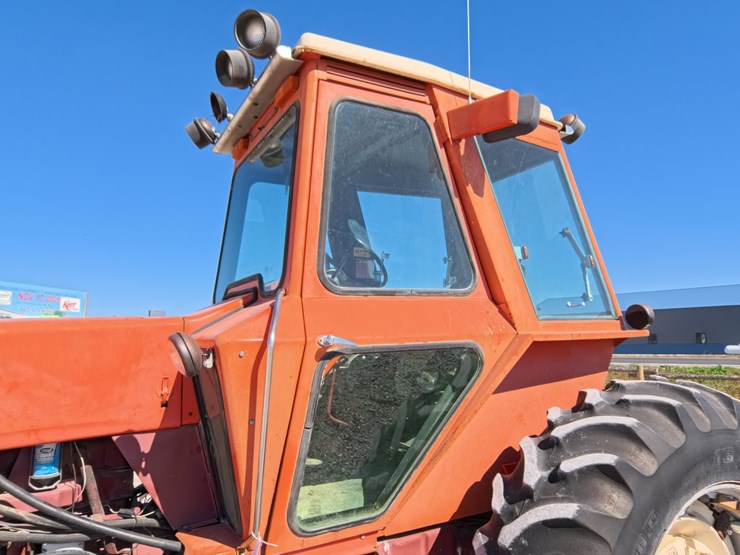 #1026-•-allis-chalmers-7000-tractor-image-21