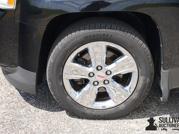 run-#104---2014-gmc-terrain-sle-suv-image-14
